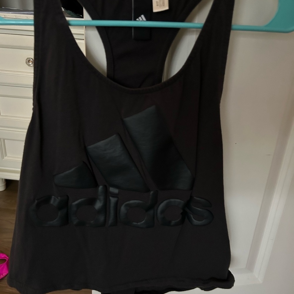 Adidas grey cropped workout tank top